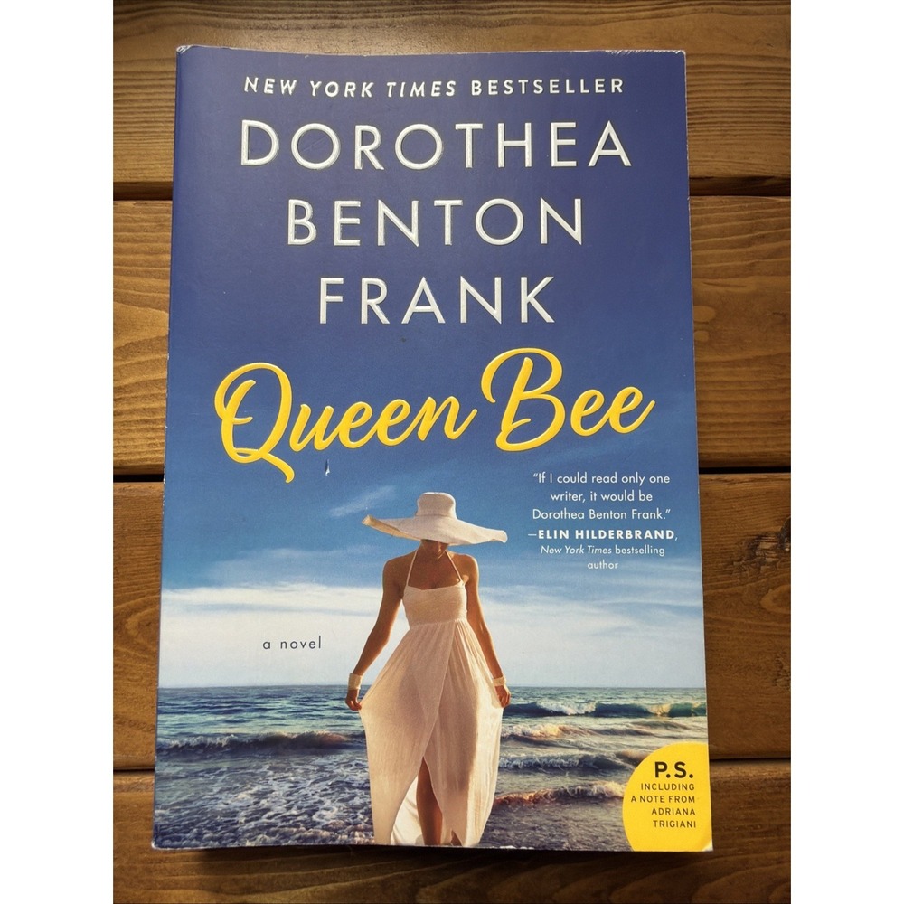 Queen‎ Bee: A Novel - Paperback By Frank, Dorothea Benton